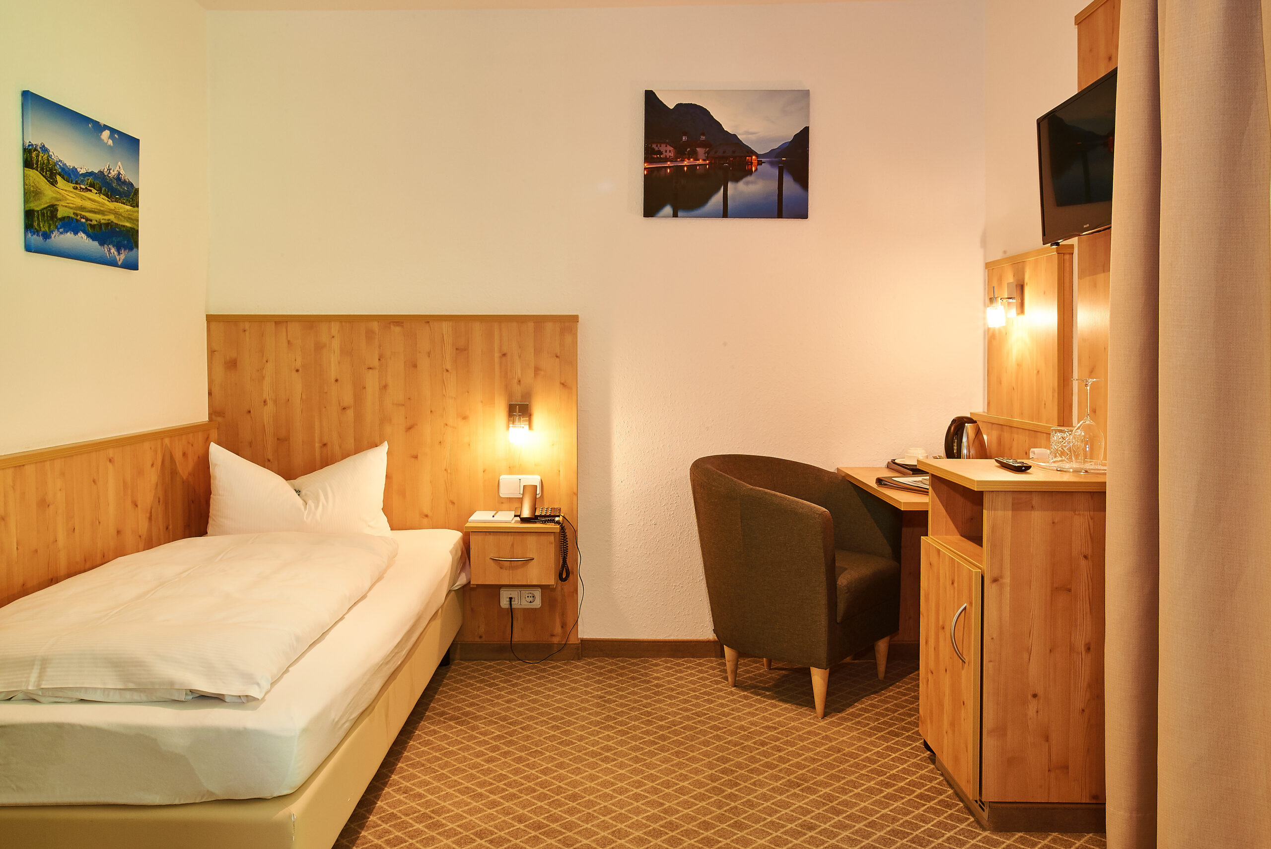 Alpenhotel Fischer, Einzelzimmer Edelweiss gesamt