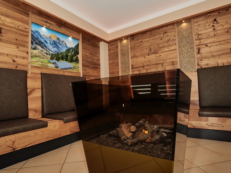 alpen hotel fischer in berchtesgaden blog wellnessbereich fertig lounge