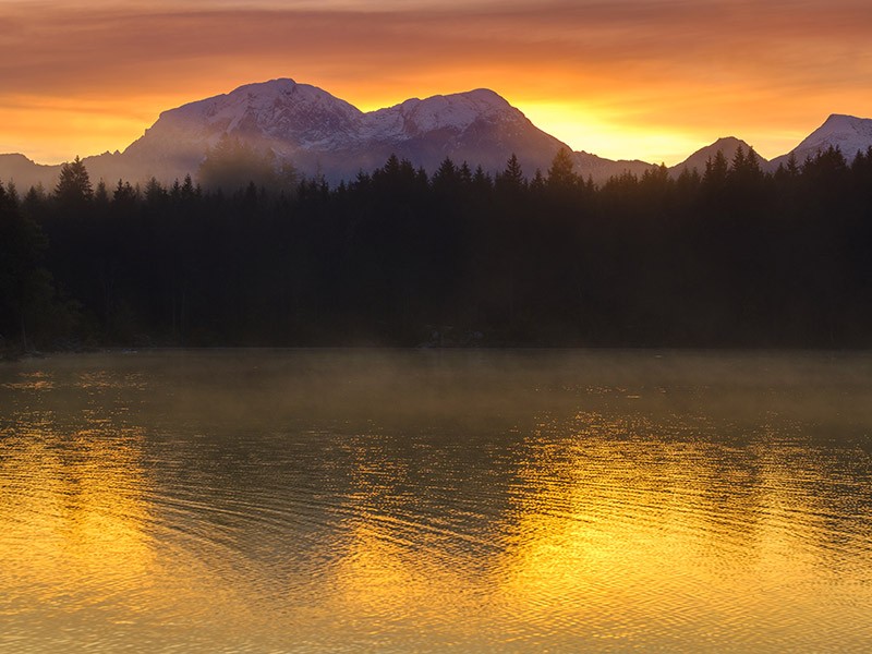 alpen hotel fischer in berchtesgaden herbsturlaub in berchtesgaden sonnanaufgang am hintersee kavita as 215145575