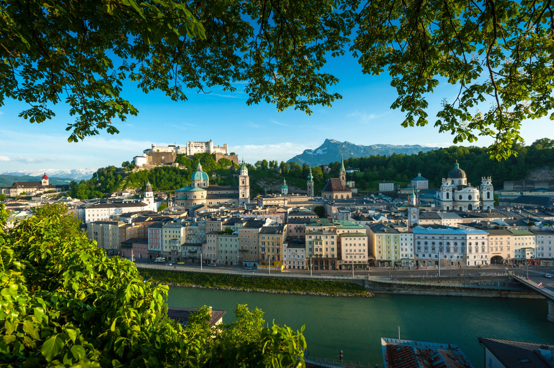 alpenhotel fischer ausflugsziele salzburg stadtpanorama vpm kapuzinerberg tourismus salzburg gmbh