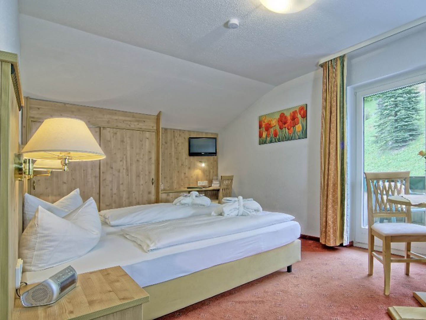 Alpenhotel Fischer, Doppelzimmer Rauher Kopf, zum Balkon