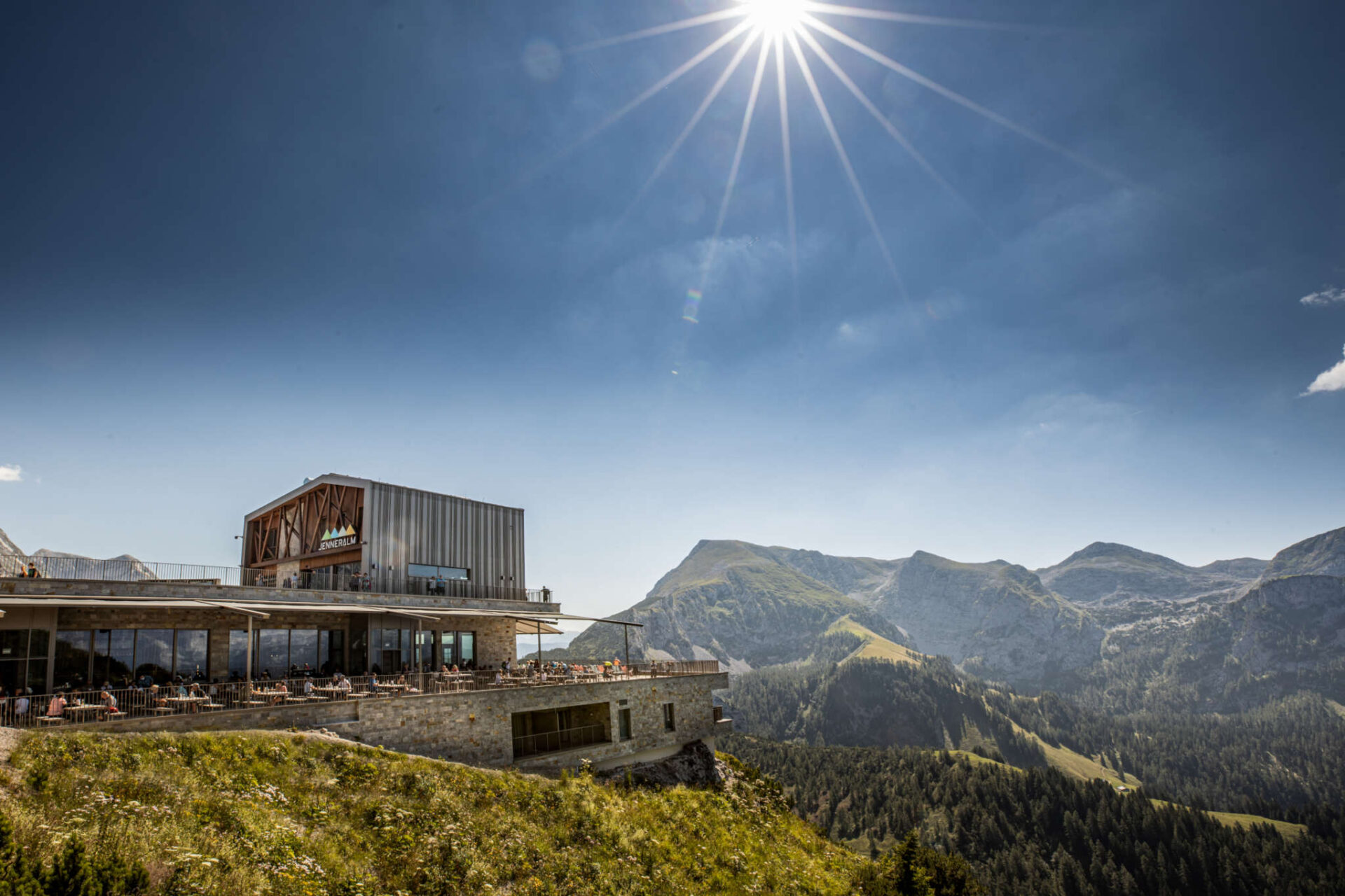 Alpenhotel Fischer, Berchtesgaden, Ausflugsziele, Jenner, Bergrestaurant Halbzeit