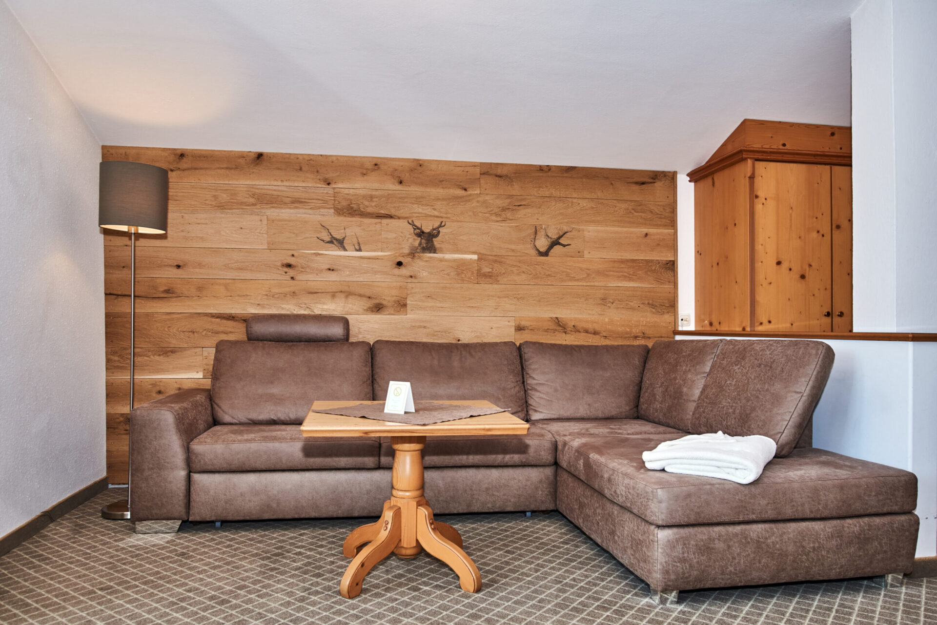 Alpenhotel Fischer, Doppelzimmer Watzmann, Wohnlandschaft