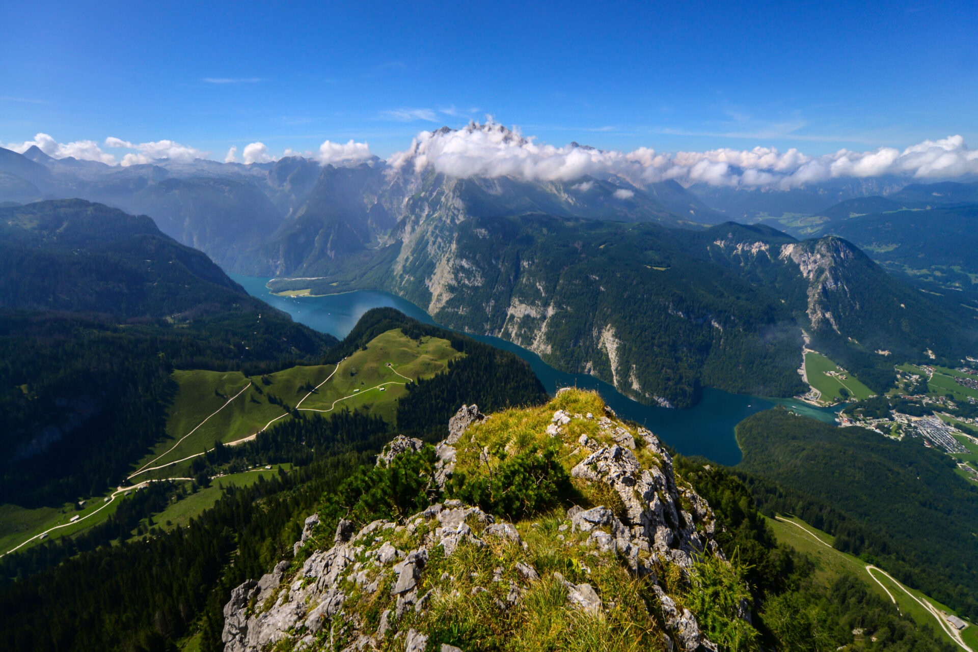 Alpenhotel fischer, Berchtesgaden, Ausflugsziele, Jenner, Blick auf Koenigssee und Watzmann