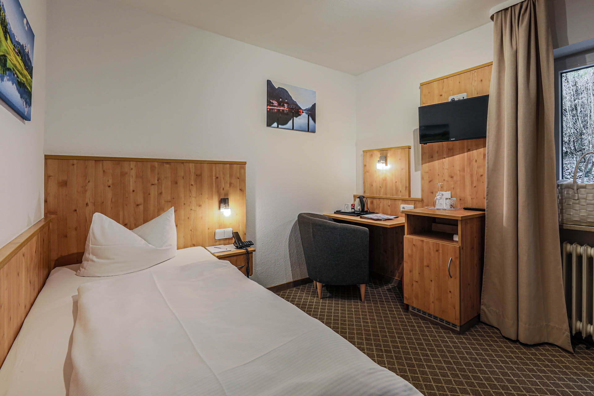 Alpen Hotel Fischer in Berchtesgaden, Zimmer Einzelzimmer Totale