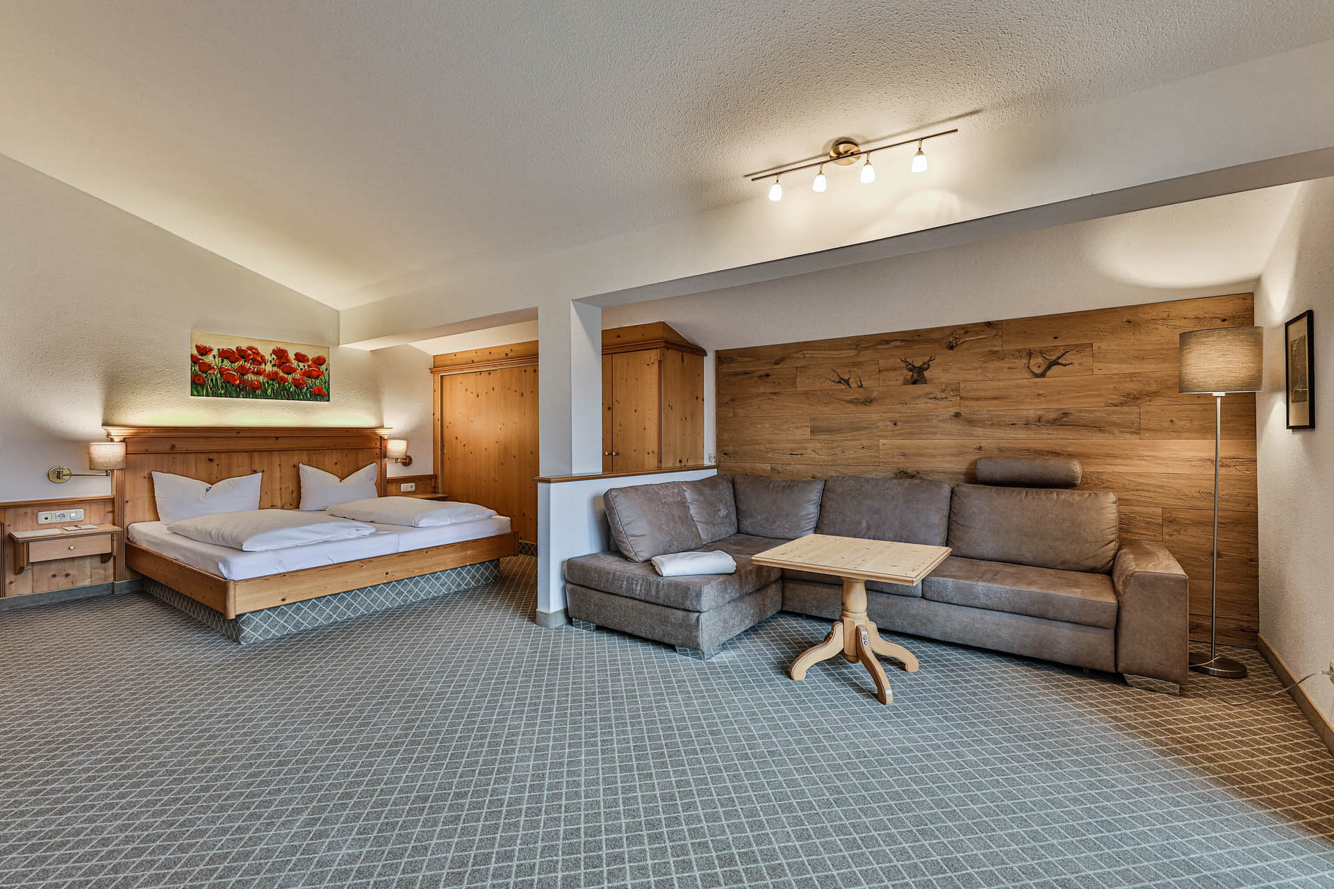 Alpen-Hotel-Fischer-in-Berchtesgaden-Zimmer-Watzmann